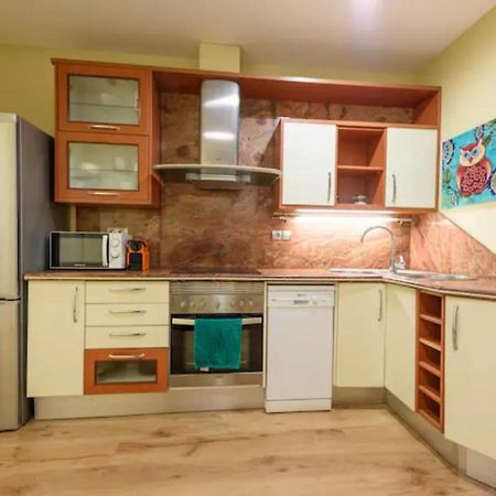 Ramblasrentals Chic & Spacious Flat Pool Table 15M Ramblas - Parking - Wifi Barcellona Esterno foto