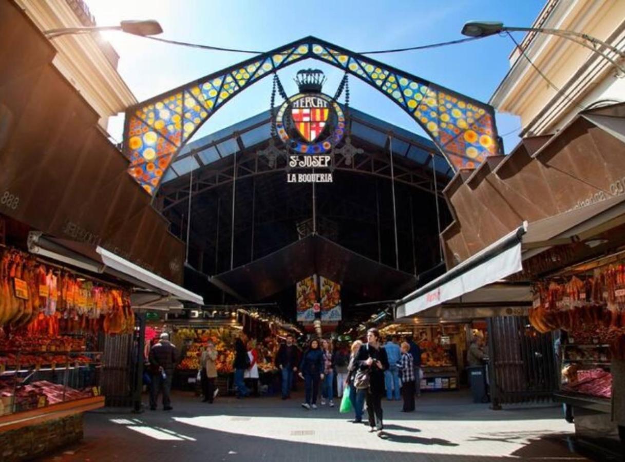 Ramblasrentals Chic & Spacious Flat Pool Table 15M Ramblas - Parking - Wifi Barcellona Esterno foto