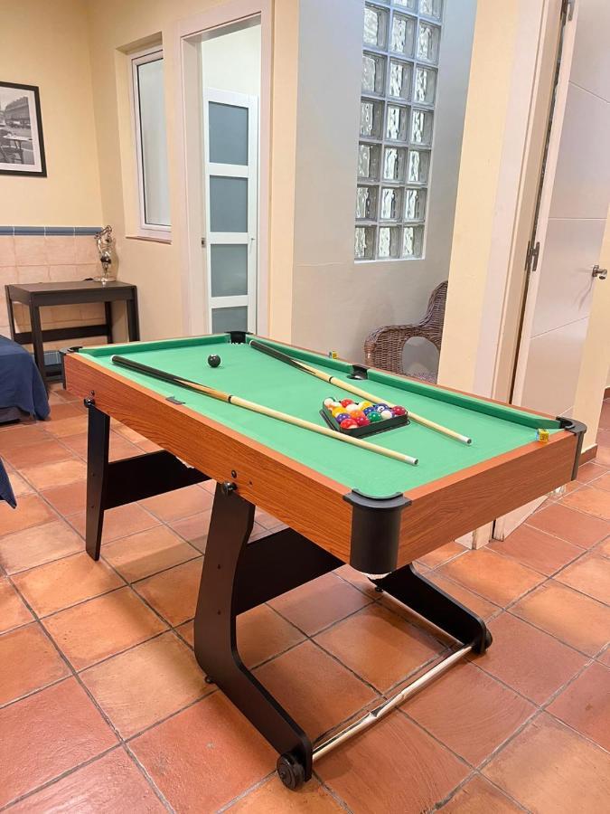 Ramblasrentals Chic & Spacious Flat Pool Table 15M Ramblas - Parking - Wifi Barcellona Esterno foto